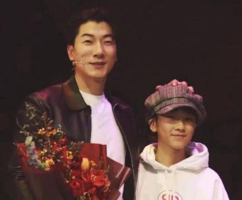 雪鹰爆料实锤了吗视频播放  第3张